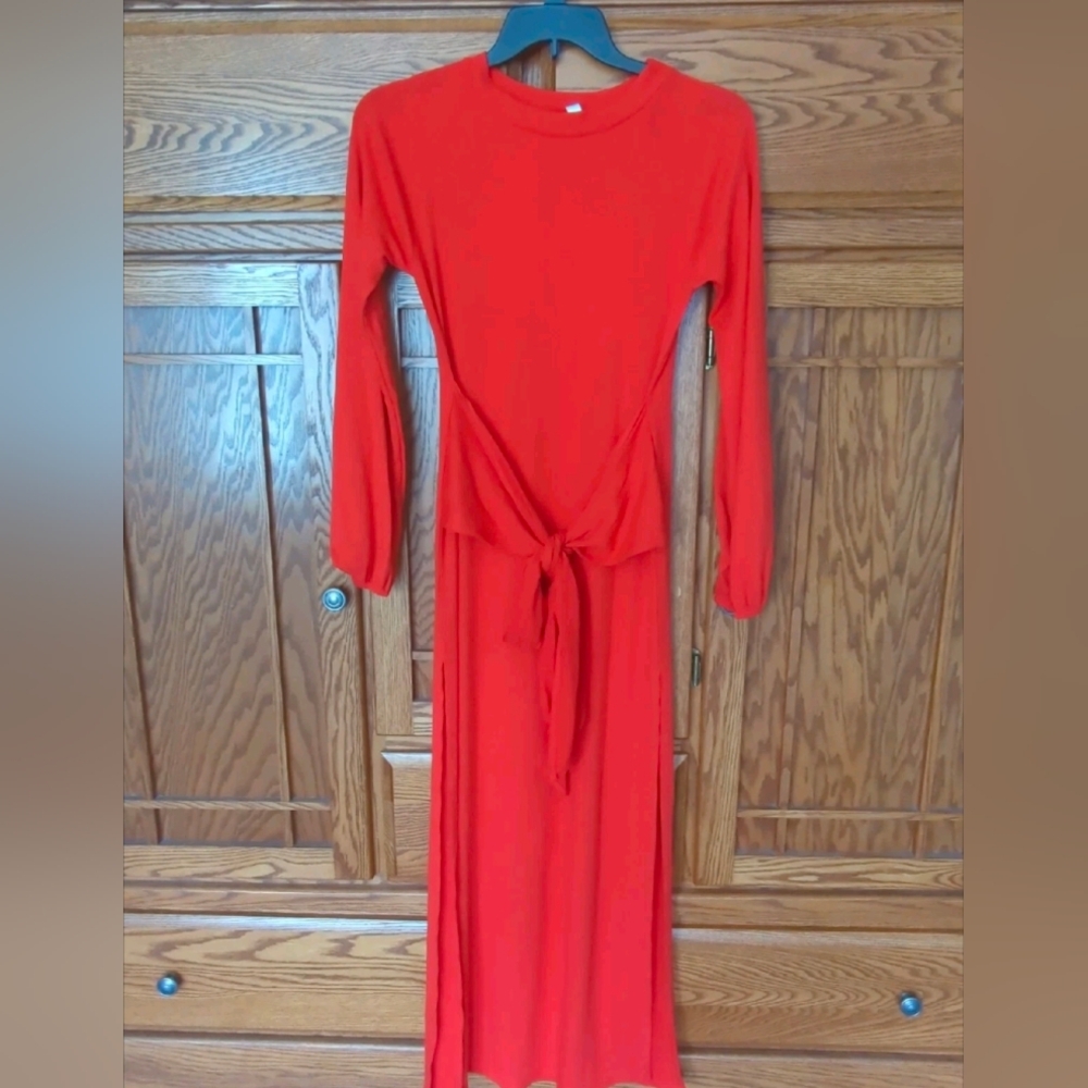 Women's NWOT Goodtime USA Long Sleeve Stretch Rib Knit Red Dress